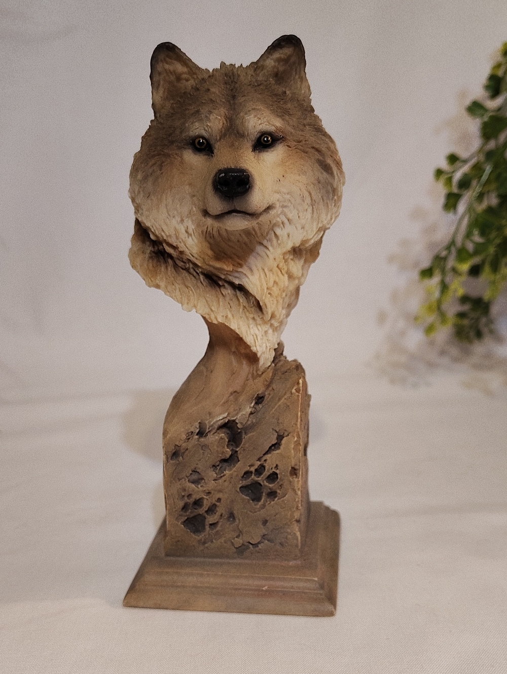 2001 Slockbower Signed Wolf Bust Sculpture 6.75" x 3"